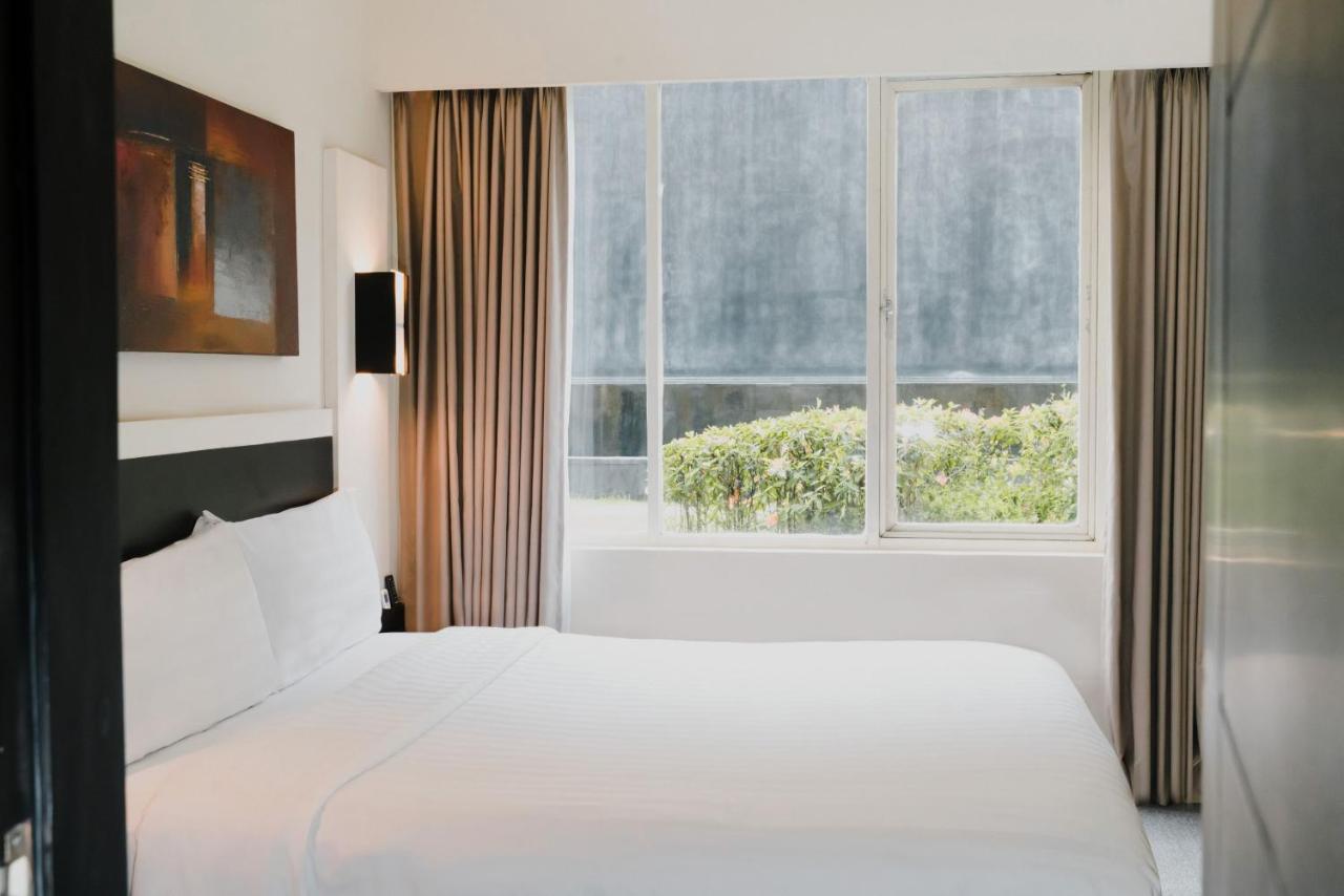 Aston Denpasar Hotel & Convention Exterior foto