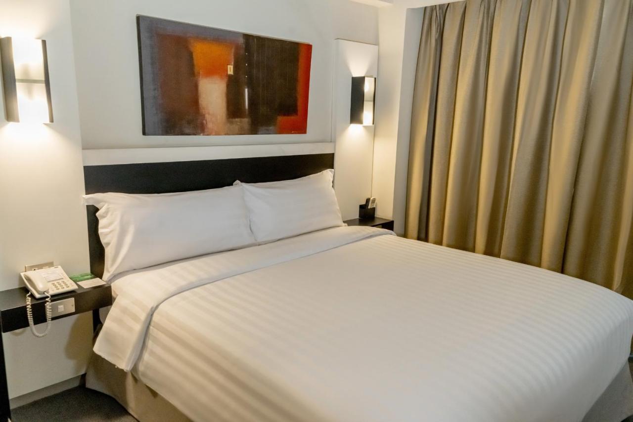 Aston Denpasar Hotel & Convention Exterior foto
