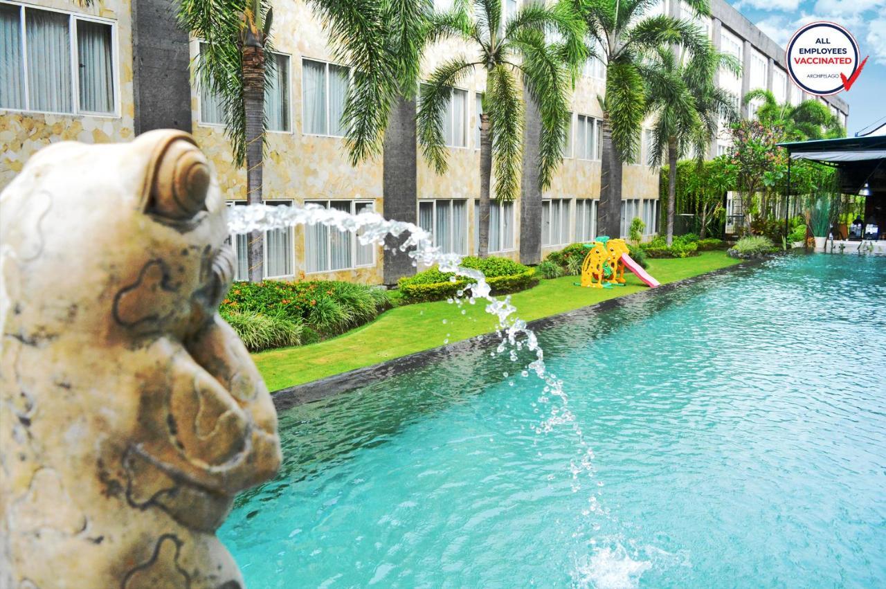 Aston Denpasar Hotel & Convention Exterior foto
